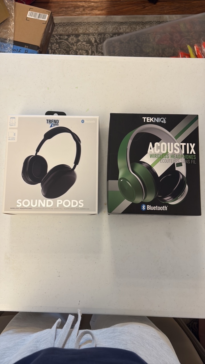 lot 64 image: BLUETOOTH headphones (2 pairs), TEKNIQ and Trend Zone