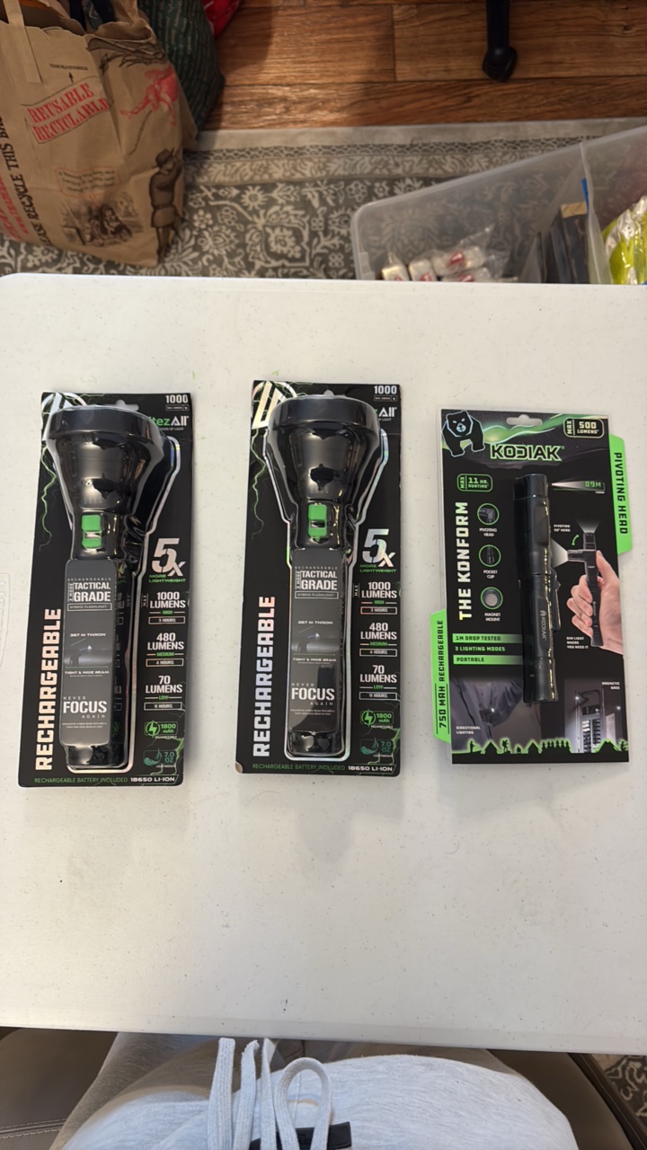 lot 74 image: (3) FLASH lights, rechargeable