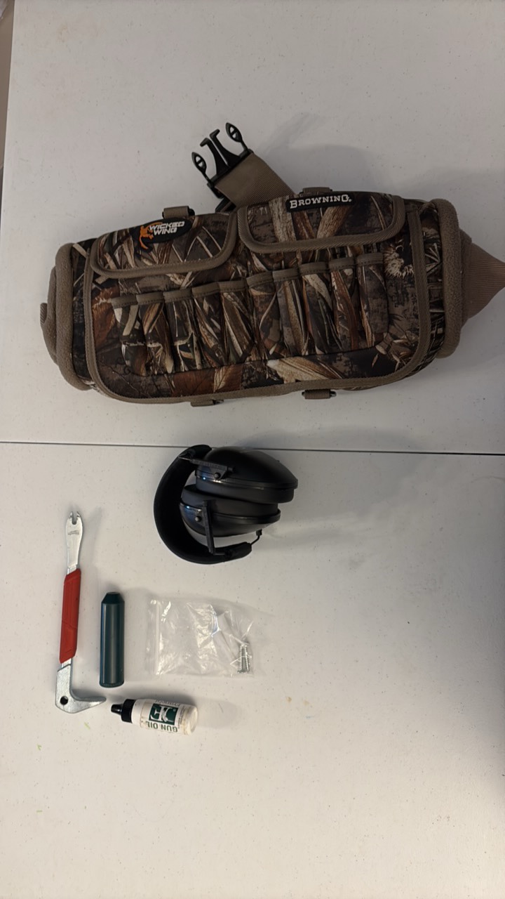 lot 92 image: BROWNING Wicked Wing hand warmer. radians hearing protectors, Milwaukee nail puller