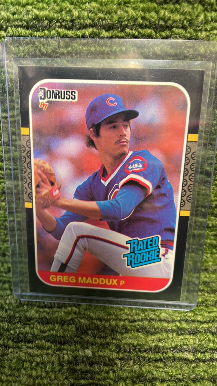 lot 135 image: 1987 Donruss, Greg Maddux Rated rookies RC