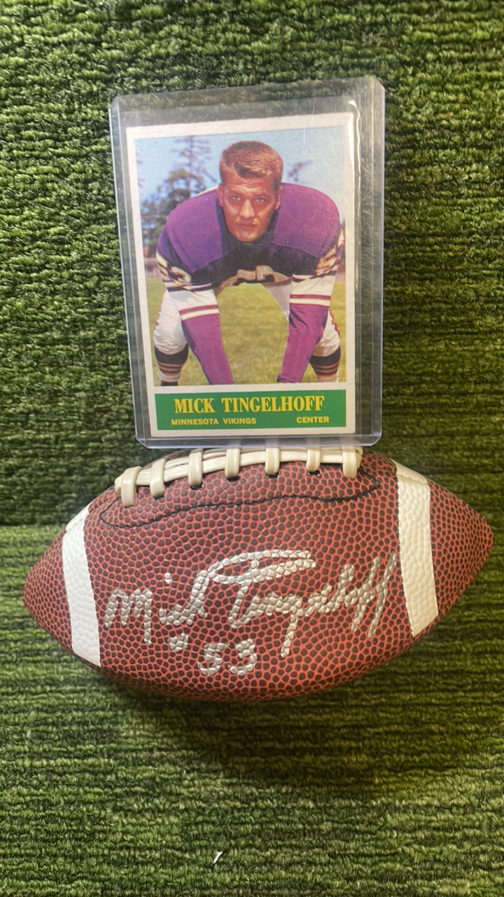 lot 14 image: Minnesota Vikings, Mike Tingelhoff autographed Mini Football and Rookie card