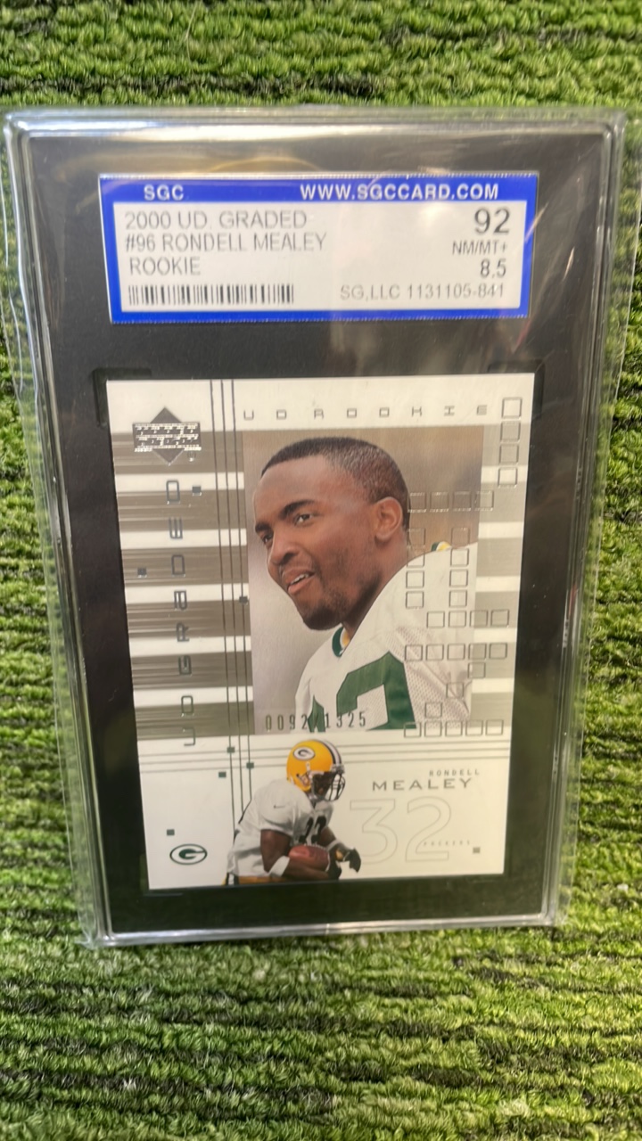 lot 144 image: 2000 Upper Deck graded Rondell Mealey rookie graded RC Green Bay Packers