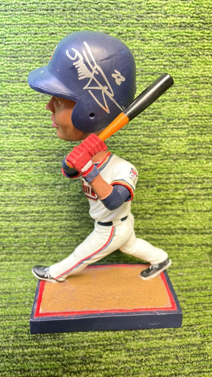 lot 154 image: Minnesota Twins Miguel San bobble head autographed number 22