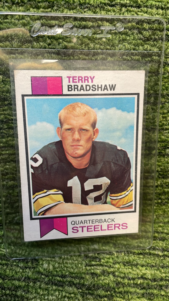 lot 45 image: 1973 Topps Terry Bradshaw, Pittsburgh Steelers quarterback