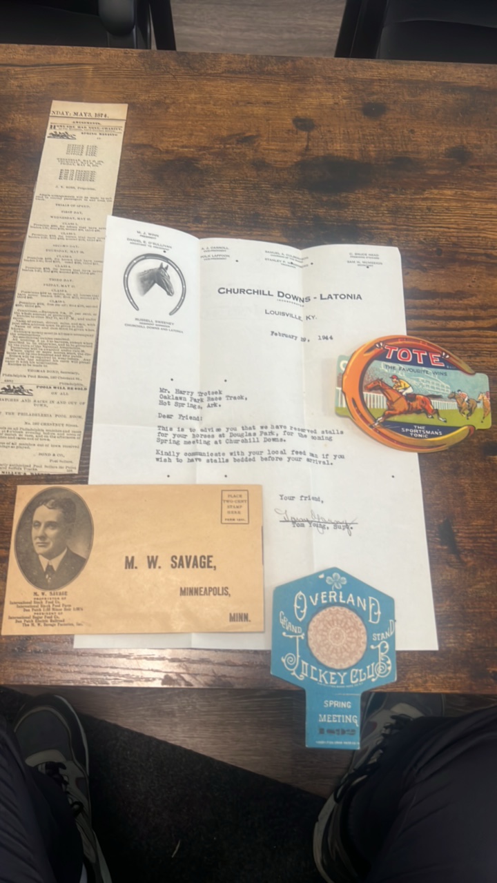 lot 134 image: 1874-1944 horse themed paper collectibles