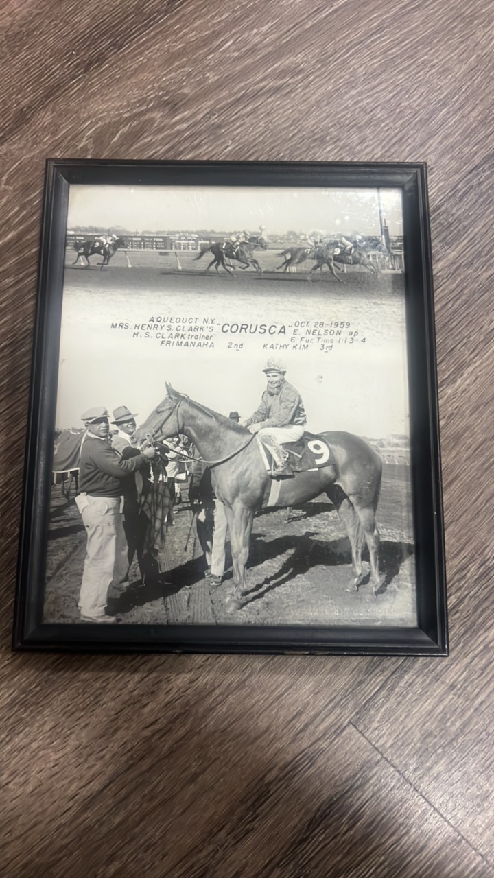 lot 92-1 image: 1959 corusca horse racing photograph