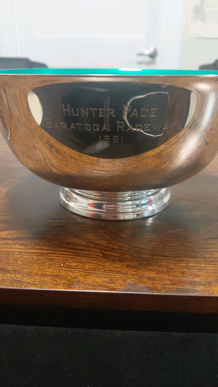 lot 55 image: 1961 saratoga raceway fruit bowl trophy