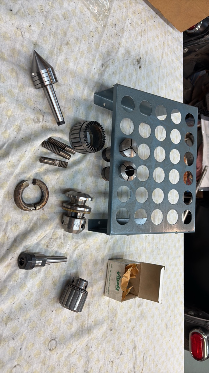 lot 103 image: LATHE tooling and work holding parts