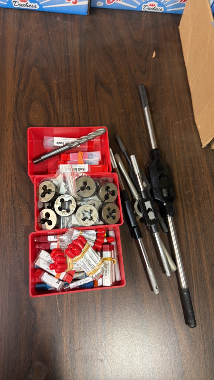 lot 104B image: REDLINE cutting tools