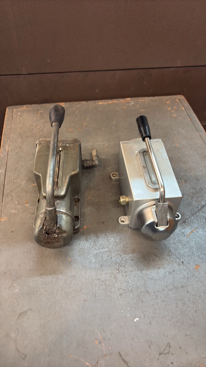 lot 113 image: (2) MANUAL oil transfer pumps