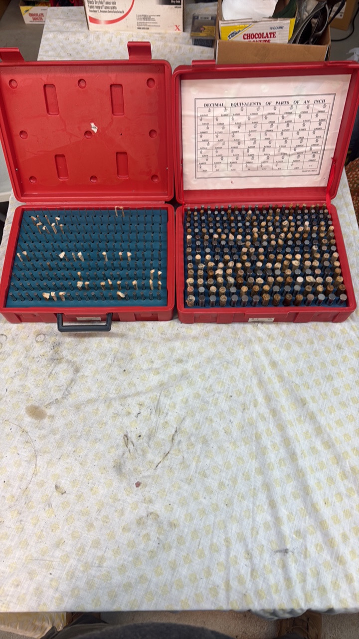 lot 128 image: CHANGDA Pin Gages