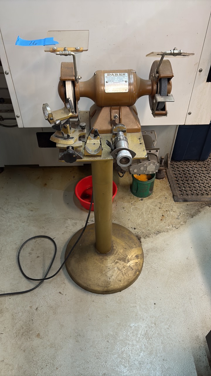 lot 16 image: Darex M-3 Drill Sharpener-Grinder