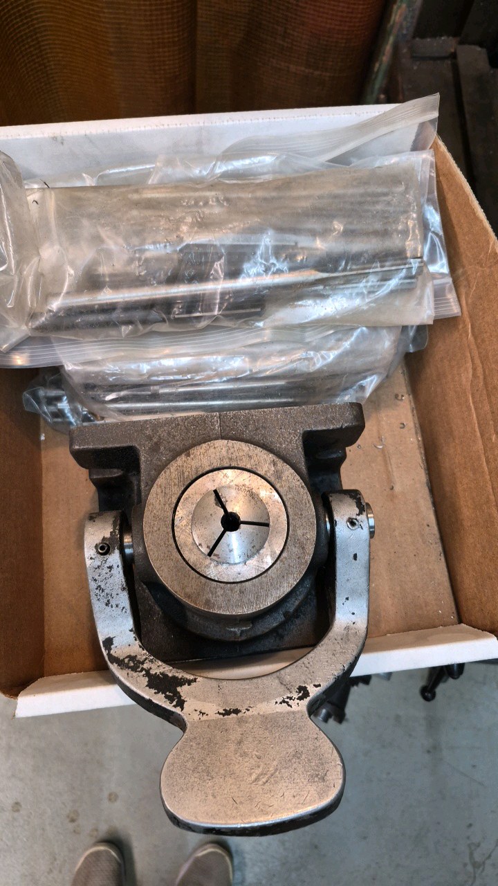 lot 178 image: Collet Holding Fixture