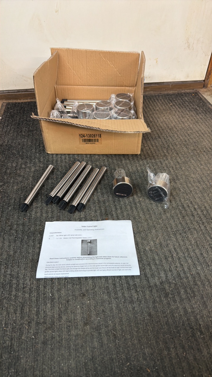 lot 191 image: SOLAR lawn lights