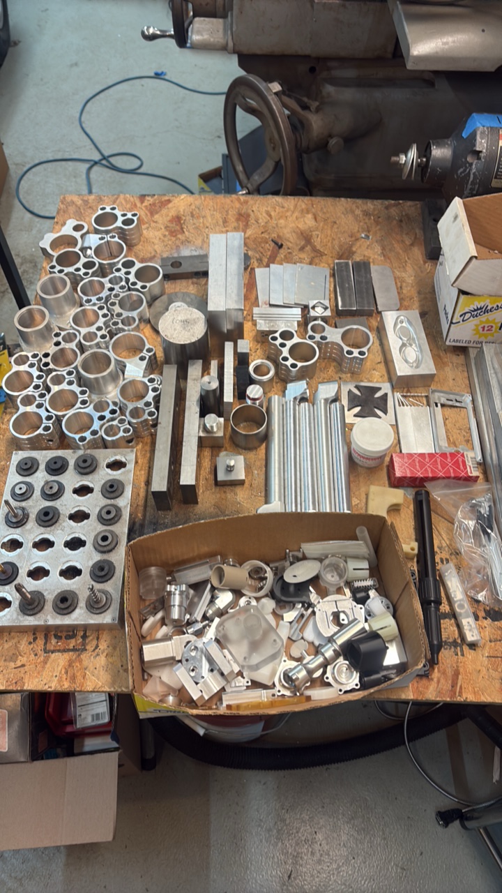 lot 207 image: CNC machined aluminum parts