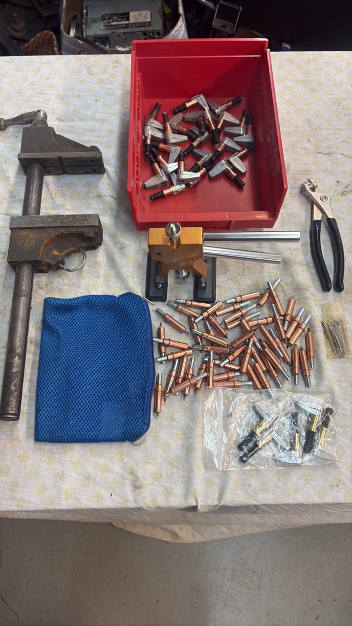 lot 212 image: MACHINIST vices or clamps brass sleeve posts