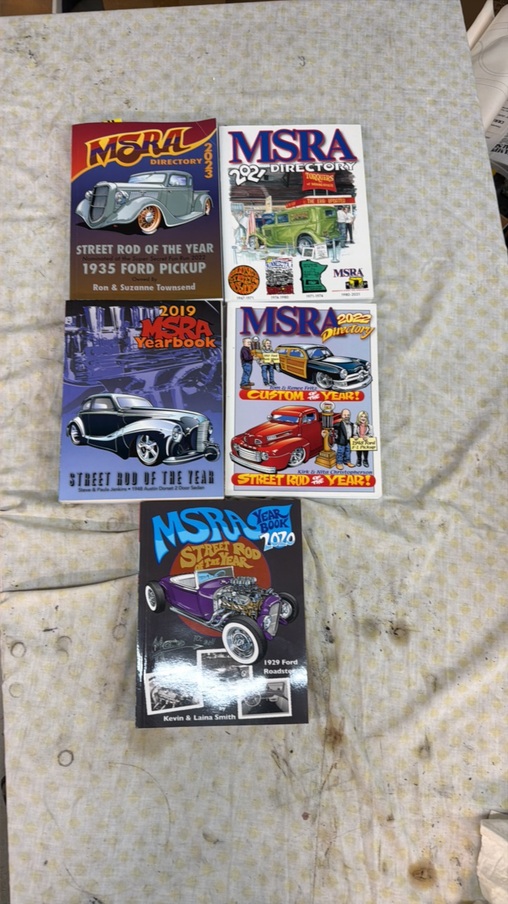 lot 222 image: HOT ROD publications