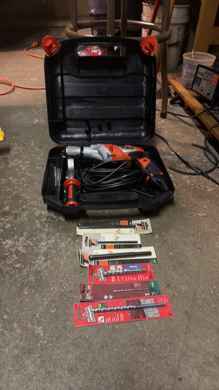 lot 235 image: BLACK & Decker Firestorm corded hammer drill