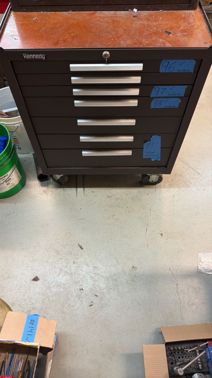 lot 36 image: Kennedy 7-DRAWER tool box