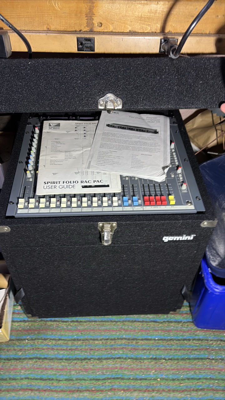 lot 81A image: GEMINI spirit folio rac pac mixer, compressor, processor, power center