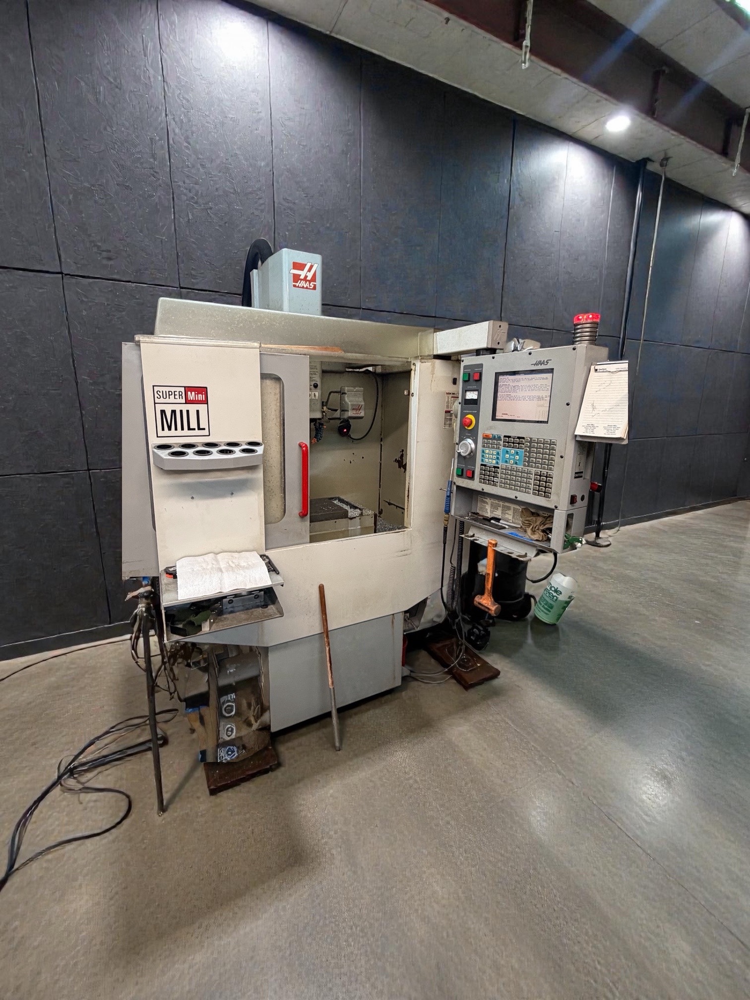 lot 8A image: HAAS Super MiNi Mill