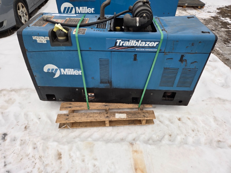 Miller Trailblazer 302 Air Pak Welder Generator with Air Compressor