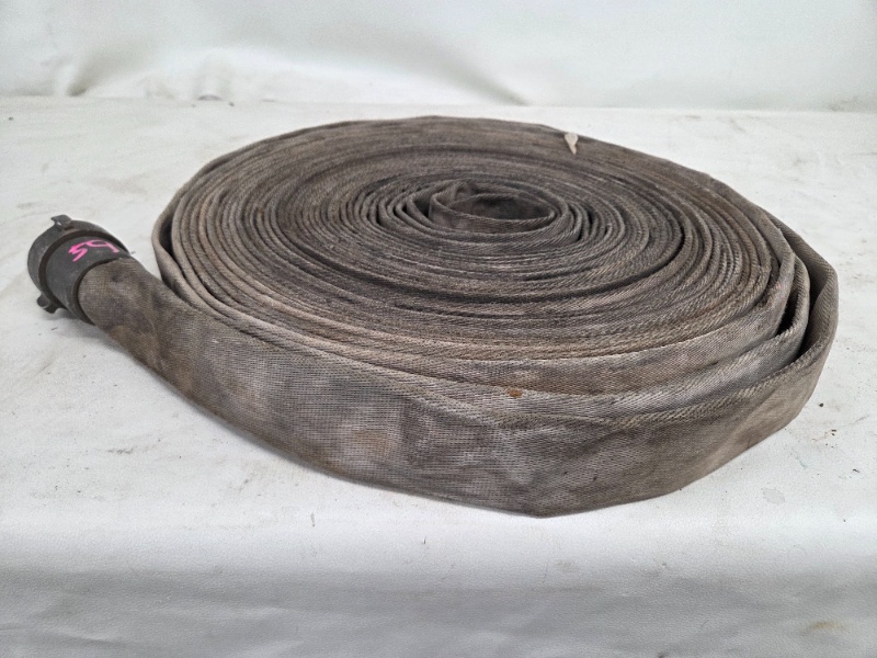 lot 59 image: 1-12 Inch Fire Hose with NH Coupling