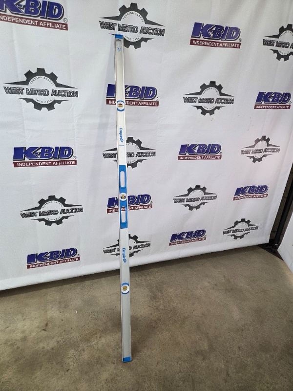 lot 82 image: Empire 78 Inch Magnetic Level Aluminum Construction Tool - NEW
