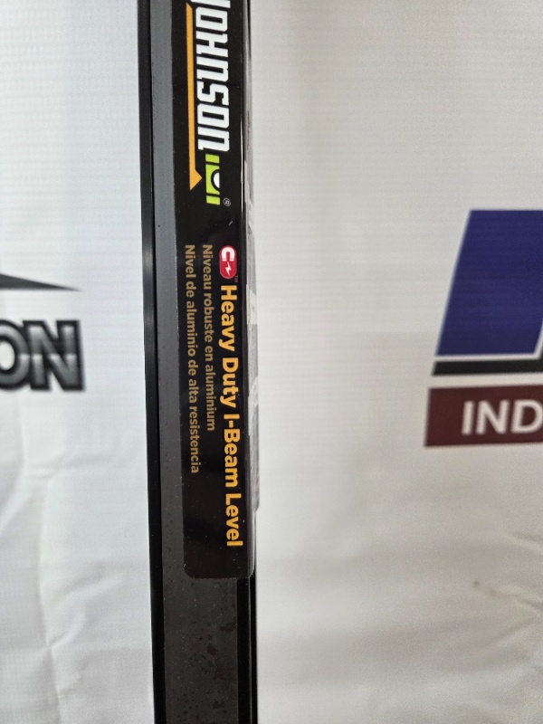 lot 85 image: Johnson Magnetic Heavy Duty I-Beam Level 78 Inch - NEW