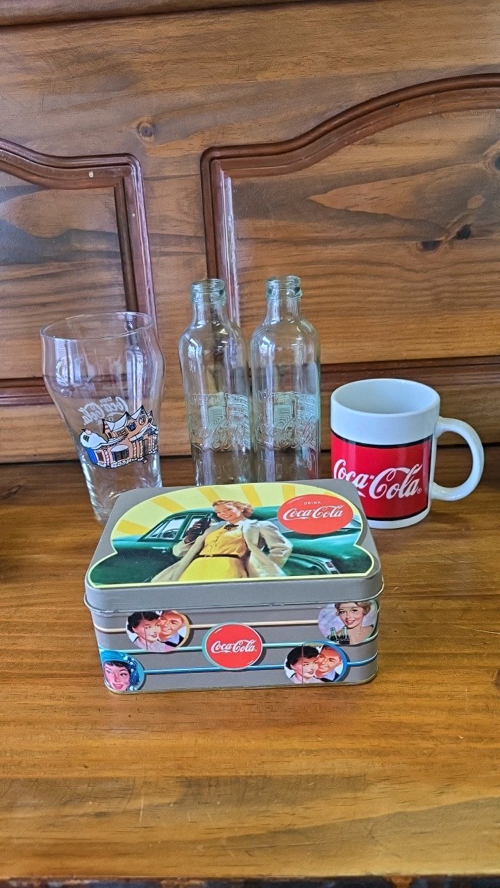 lot 100 image: Coke Lot, Mug, 2 bottles, Glass, and Tin Box