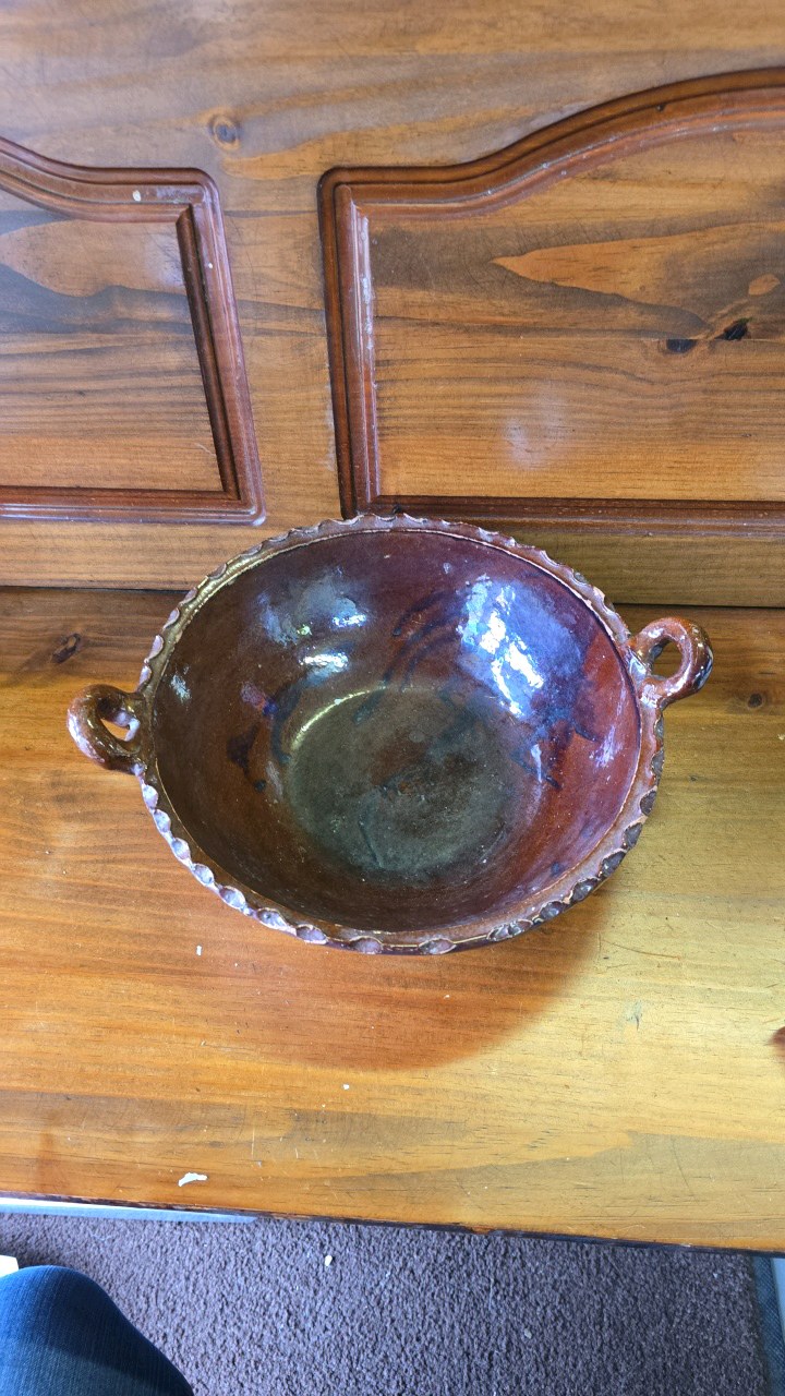 lot 104 image: 12 x 3.5 deep Pottery Bowl