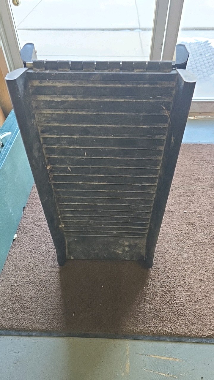 lot 118 image: Dog Ramp to get Into Vehicle