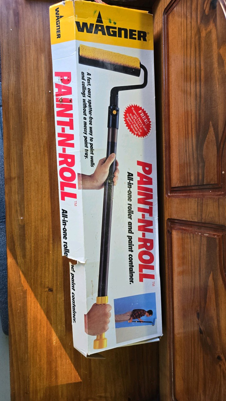 lot 45 image: Wagner. Paint-N-Roll. All in One Roller & Painted Container