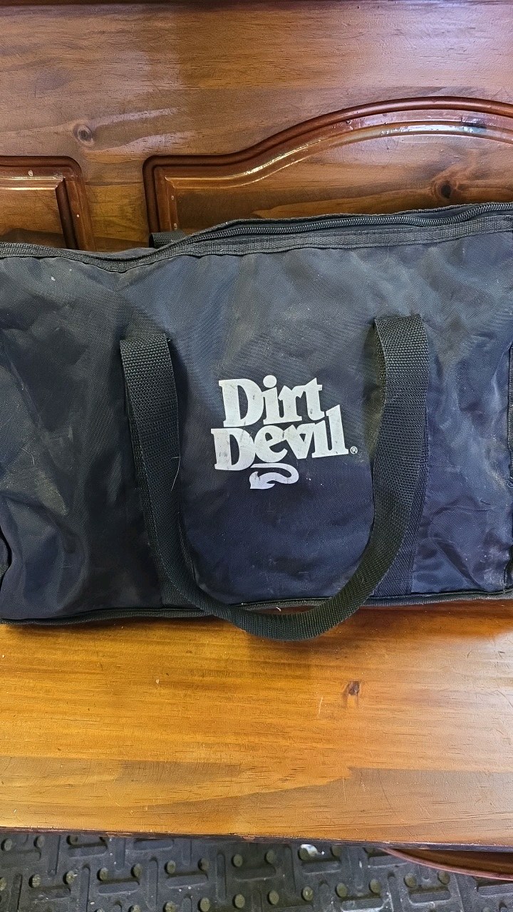 lot 7 image: Dirt Devil Model SD12522