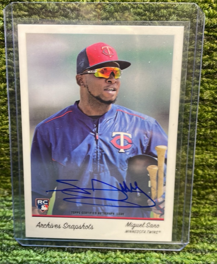 lot 162 image: 2016 Topps Archives Snapshots MIGUEL SANO Autograph Minnesota Twins 100
