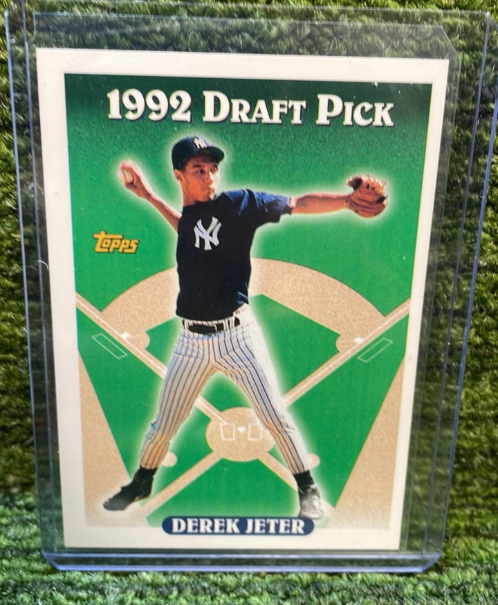 lot 163 image: 1993 Topps Derek Jeter Draft Pick Rookie Card RC New York Yankees