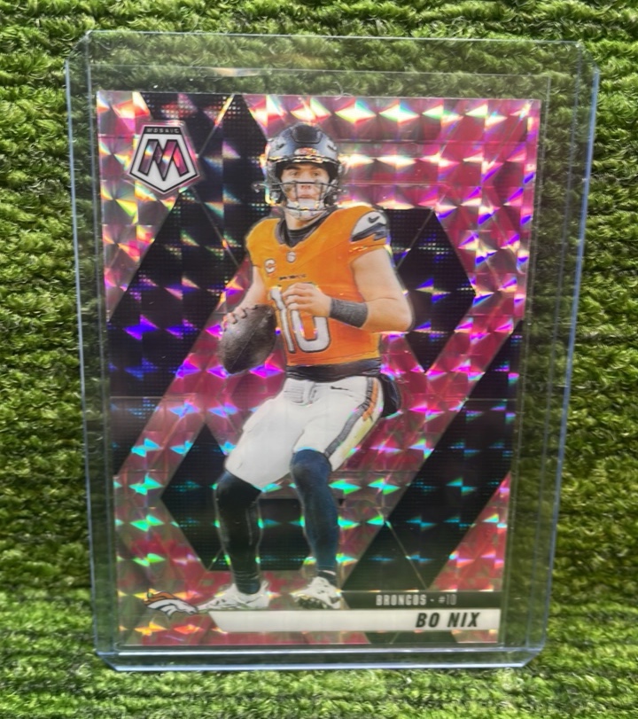 lot 20B image: 2025 Panini MOSAIC BO NIX pink variation Denver Broncos QB