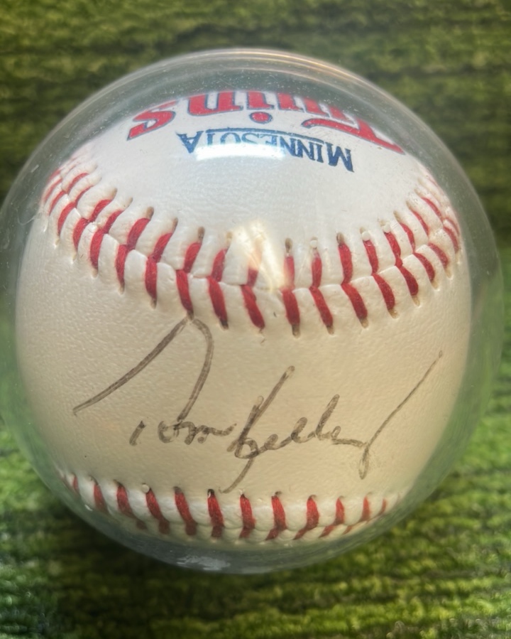 lot 243 image: Tom Kelly, Minnesota Twins manager autographed baseball with Rick, Aguilera, and more