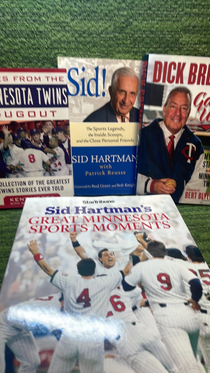 lot 252 image: Mixed Lot of Minnesota Twins Baseball Books