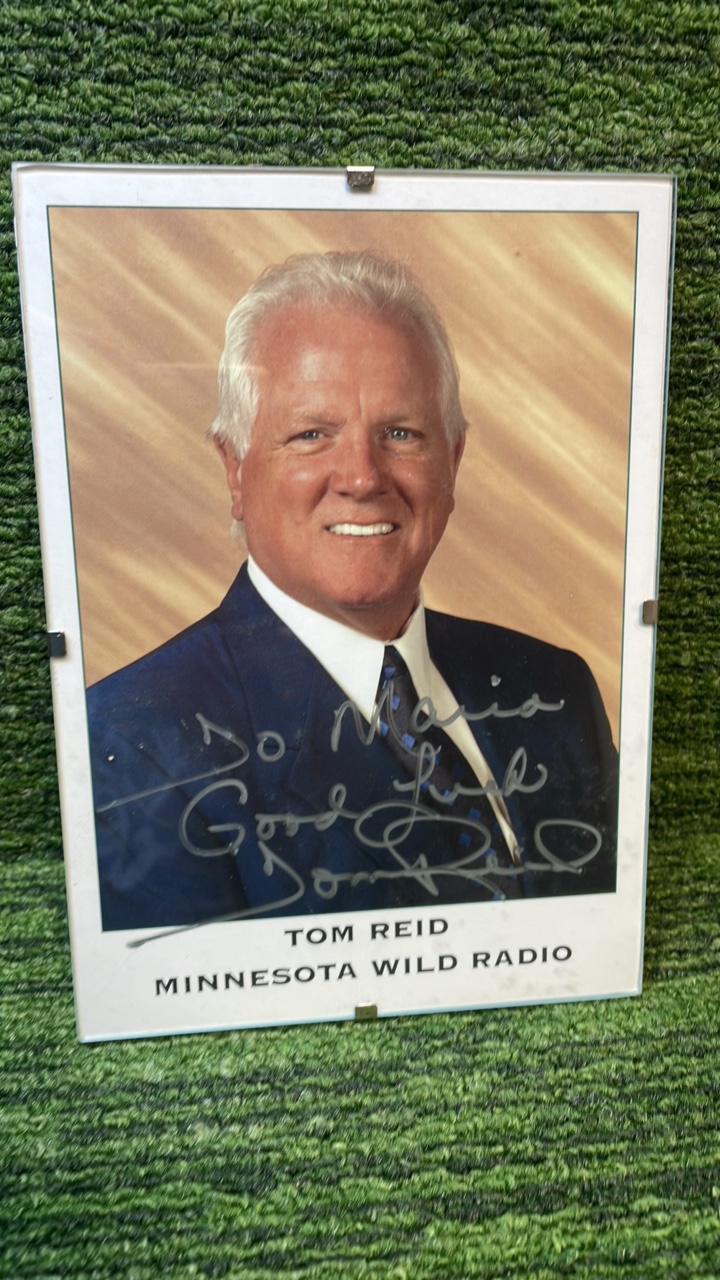 lot 257 image: TOM REID Minnesota, Wild Radio Autograph Portrait