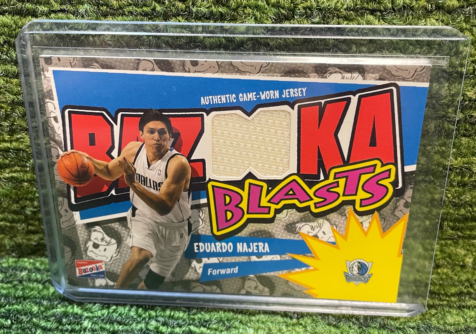 lot 26 image: 2003 Topps NBA Bazooka Blast Eduardo NAJERA Authentic Game Jersey Card