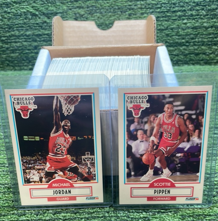 lot 55 image: 1990-91 Fleer Basketball Set(#1-198) Jordan