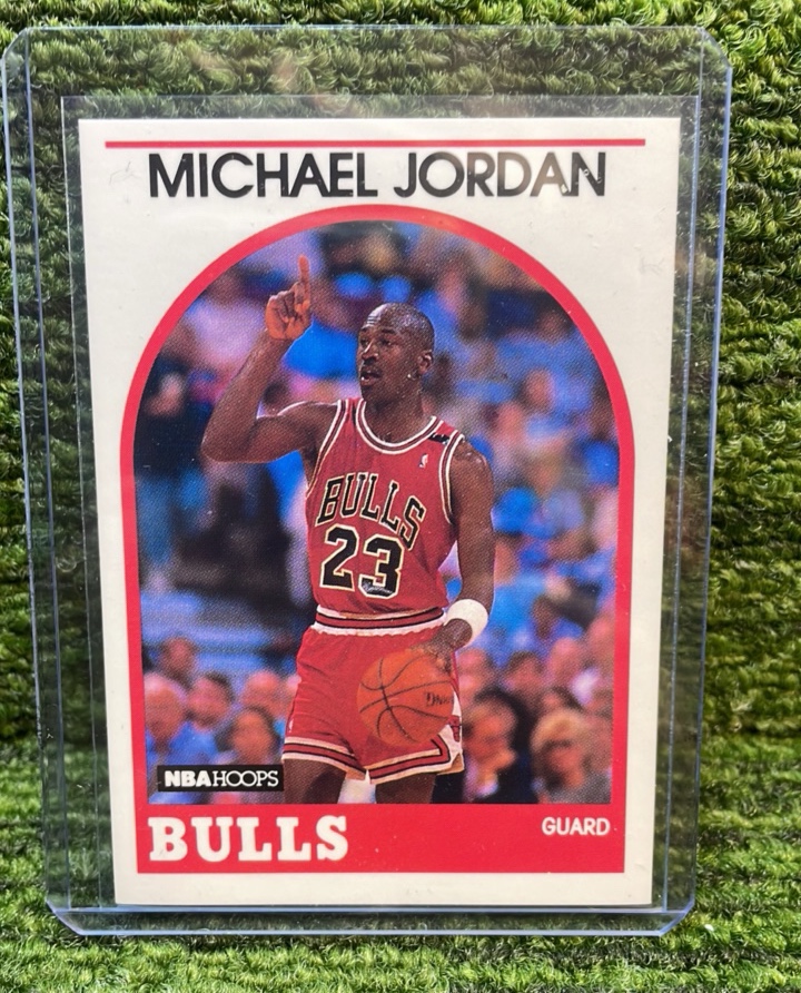 lot 71 image: 1990 NBA Hoops Michael Jordan- Chicago Bulls