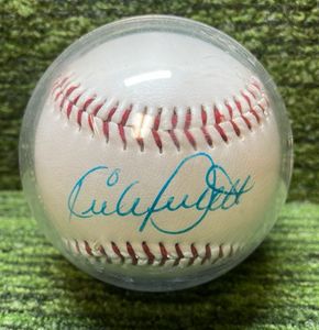 Kirby Puckett  Sweet Spot Autographed MLB baseball with JSA Authentication Minnesota Twins- NICE Piece