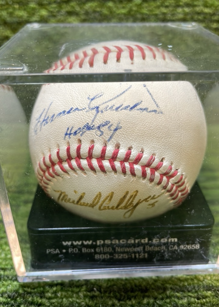 lot 9 image: Multiple Autograph Baseball by Harmon Killebrew with HOF 84 Inscription, Michael Cuddyer,  One More Autograph, Minnesota Twins