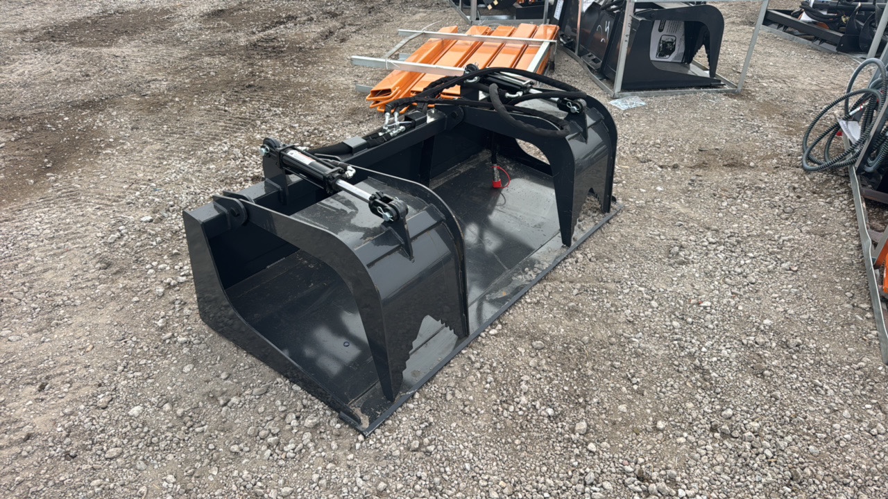 lot 23 image: Grapple Bucket WOLVERINE 2026 Unused GB-11-72W