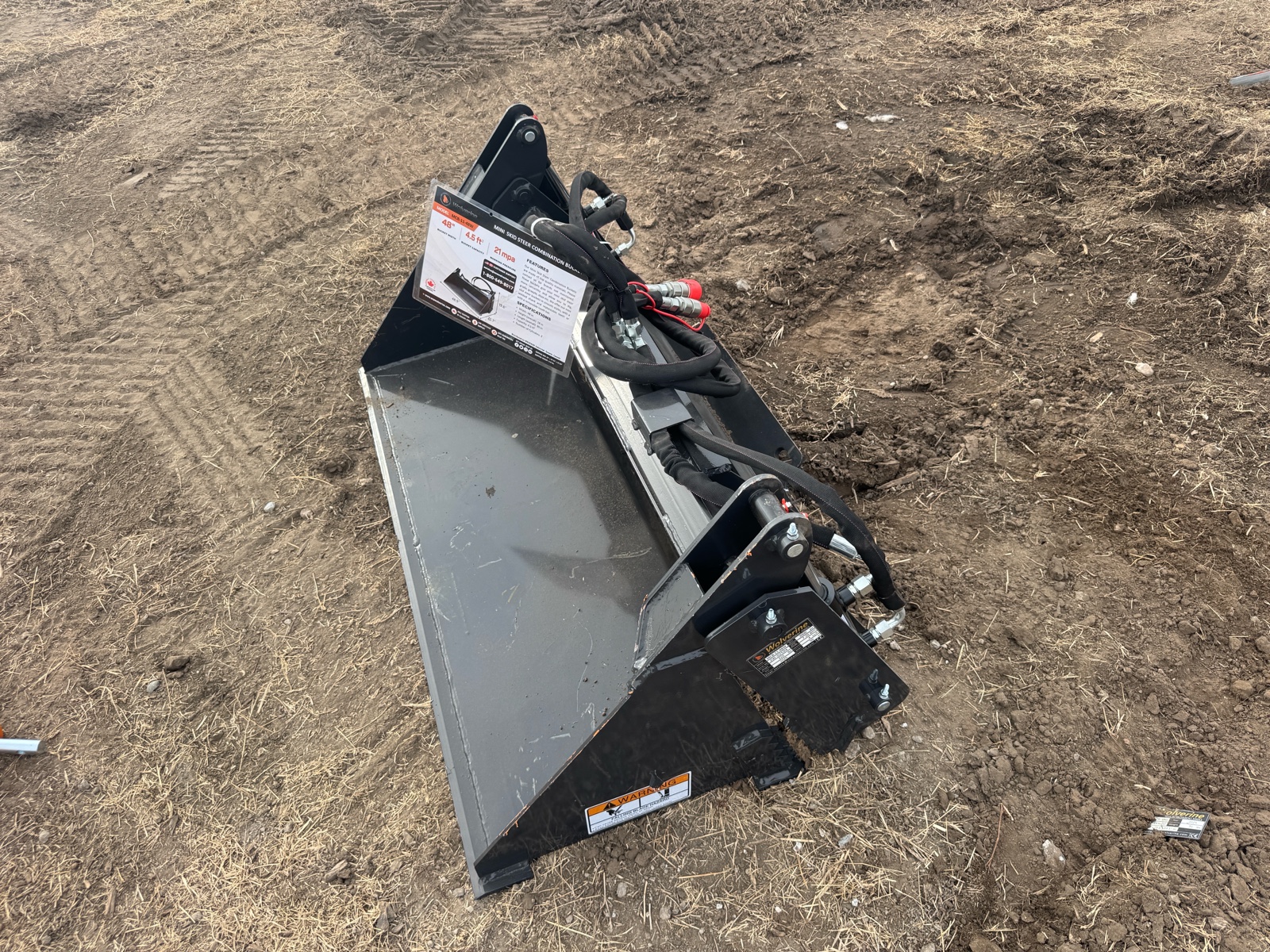 lot 56 image: Mini Combination Bucket WOLVERINE 2026 Unused MCB-11-48W