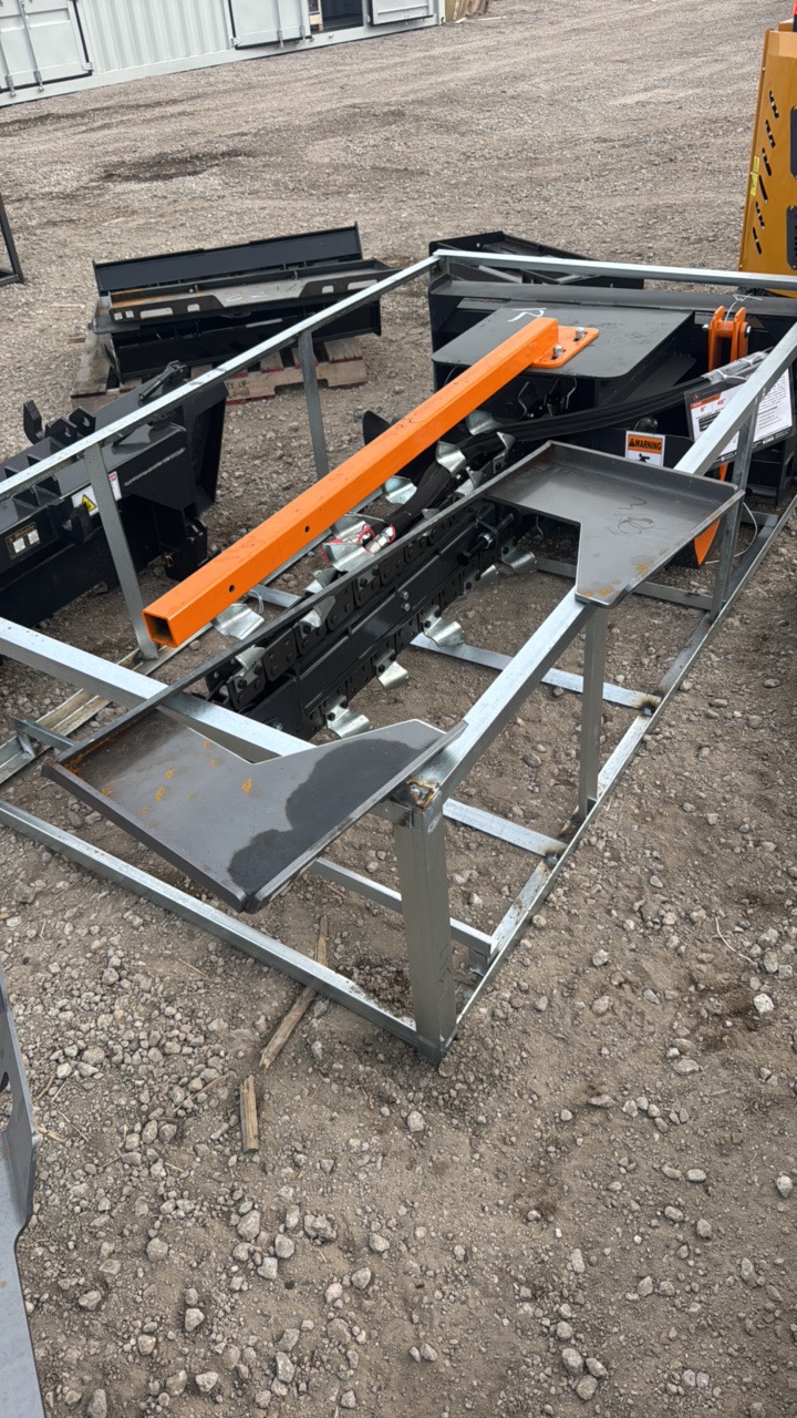 lot 59 image: ECOTRIC 38 Thick Quick Tach Cut Out Mount Plate WOLVERINE 2026 Unused QMP1-16-10T