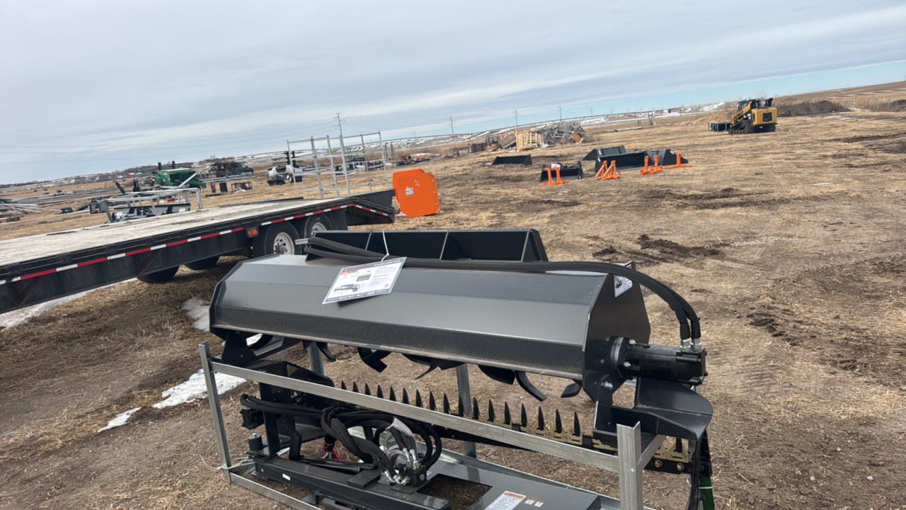 lot 7 image: Tiller WOLVERINE 2026 Unused TL-12-72W