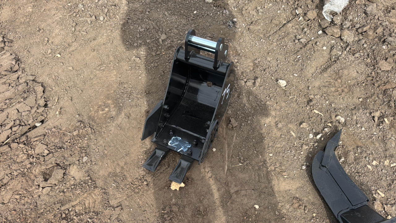 lot 75 image: 200mm Bucket-12EX-D08 2026 Unused